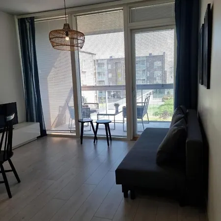 Valoisa Kaksio Toppilansalmessa